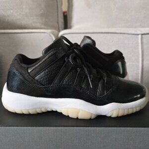 Jordan 11 Low 72-10